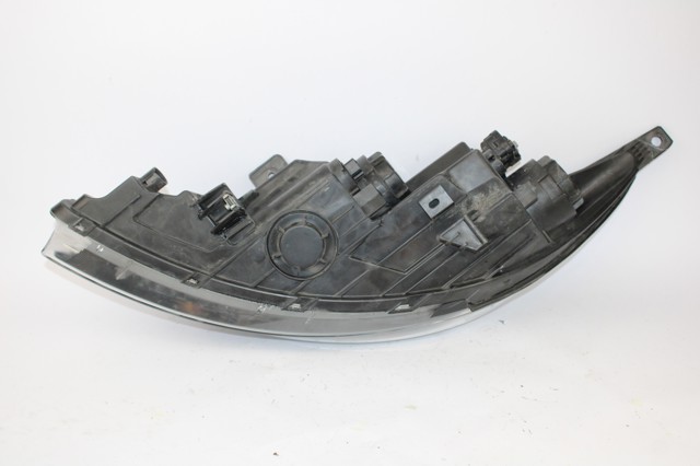 HYUNDAI 921023U250 Правая фара в наличии Ирпень