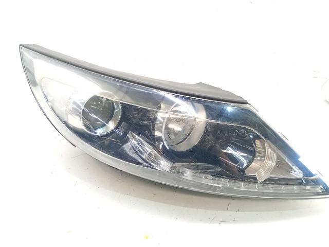 921023U250 HYUNDAI Правая фара купить в Полтава