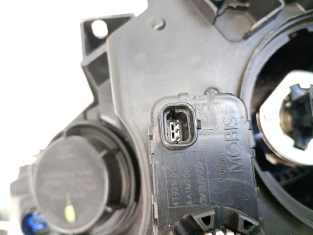 HYUNDAI 921023Z530 Фара правая в наличии Ровно
