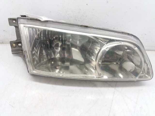 Luz direita 921024A500 Hyundai/Kia