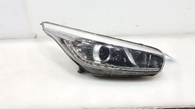 HYUNDAI 92102A2350 Фара правая в наличии Ирпень