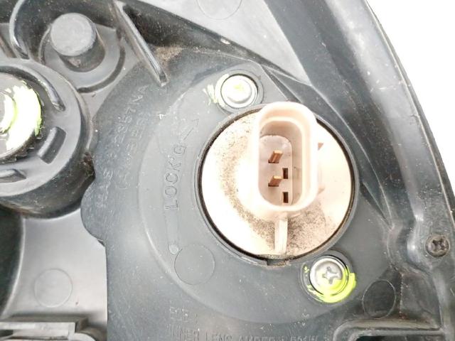 92102FD011 HYUNDAI Правая фара купить в Ужгород
