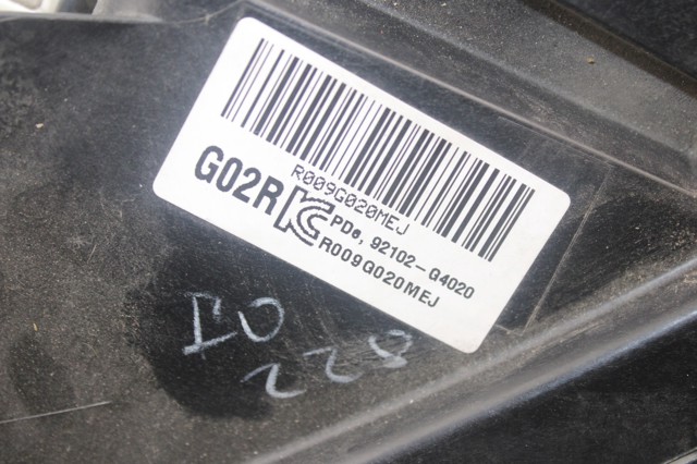 92102G4020 HYUNDAI Правая фара купить в Львов