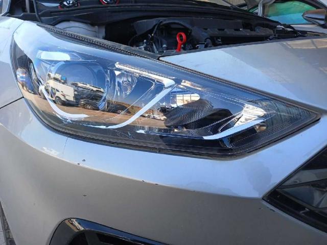 92102G4510 HYUNDAI Фара правая купить в Павлоград