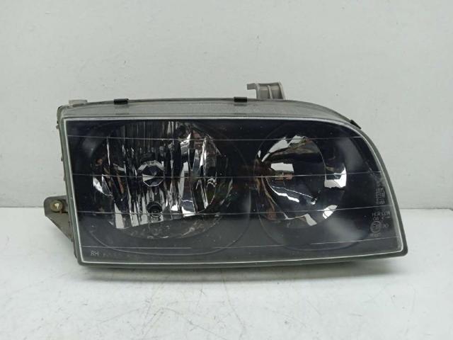 HYUNDAI 92102M3200 Правая фара в наличии Львов