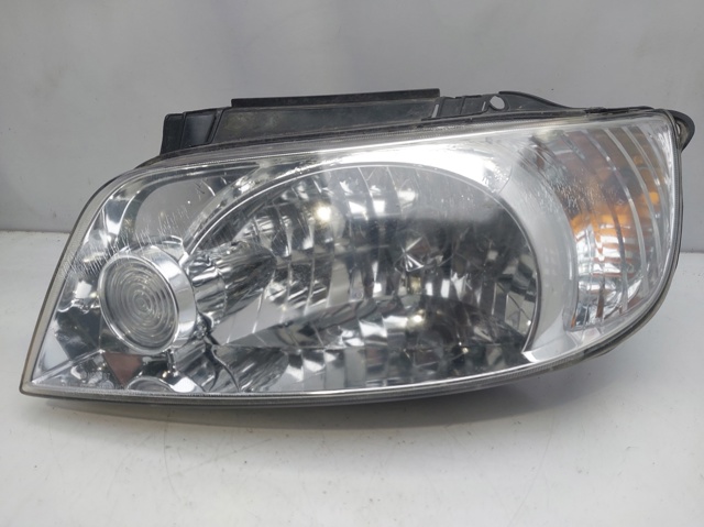 HYUNDAI 9210317030 Фара левая в наличии Одесса