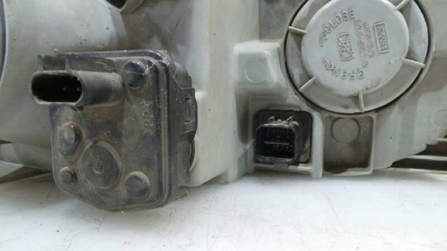 HYUNDAI 9210327510 Левая фара в наличии Чернигов