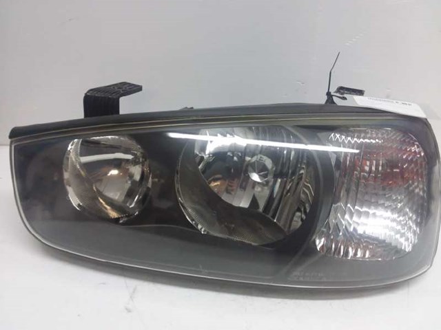 HYUNDAI 921032D520 Левая фара в наличии Чернигов