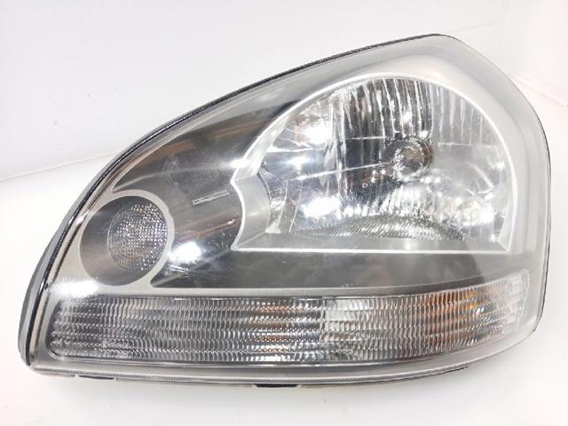 HYUNDAI 921032E020 Левая фара в наличии Львов