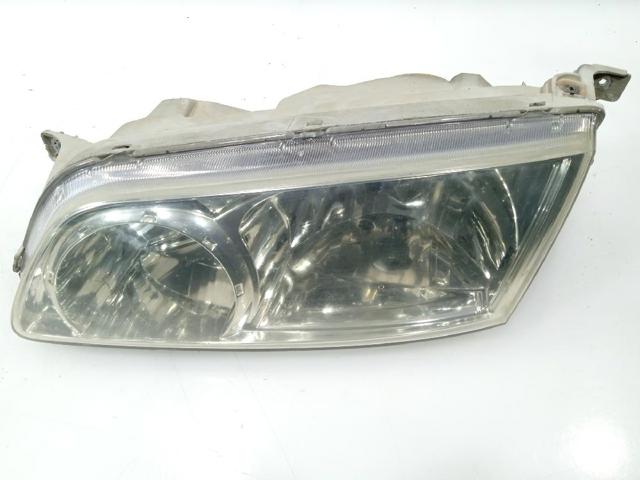 HYUNDAI 921034A510 Фара левая в наличии Львов