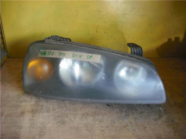 HYUNDAI 921042D520 Фара правая в наличии Ровно