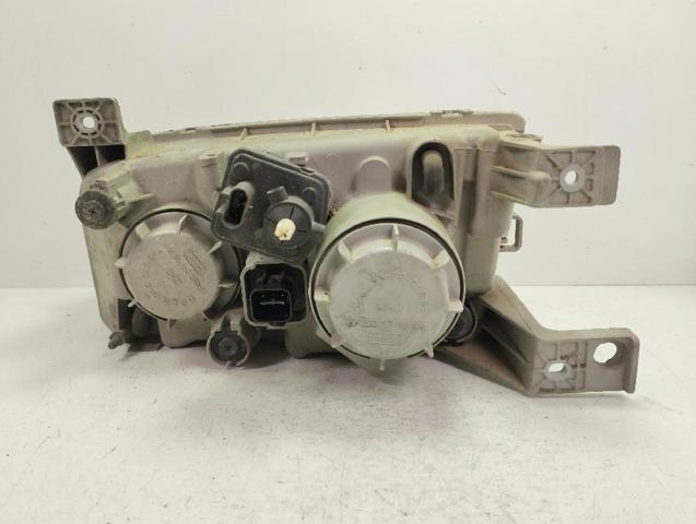 HYUNDAI 921043A020 Правая фара в наличии Днепр