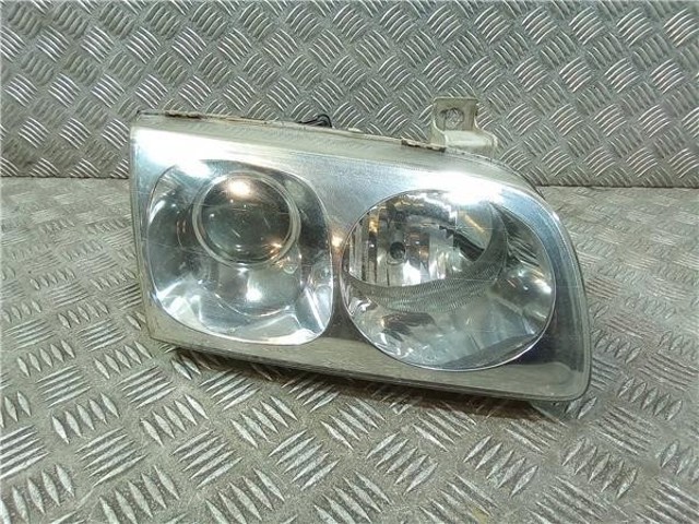 Luz direita 921043A020 Hyundai/Kia