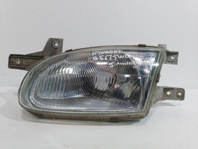 9210522360 HYUNDAI Левая фара купить в Кривой Рог