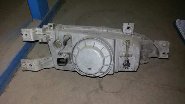 HYUNDAI 9210522360 Левая фара в наличии Павлоград