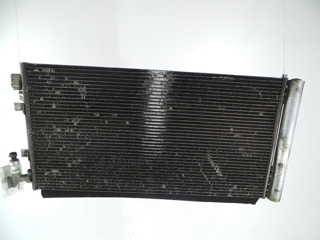 Condensador de ar condicionado / radiador para Renault Grand Scénic III 1.4 16V (JZ0F) H4J700 921100001R