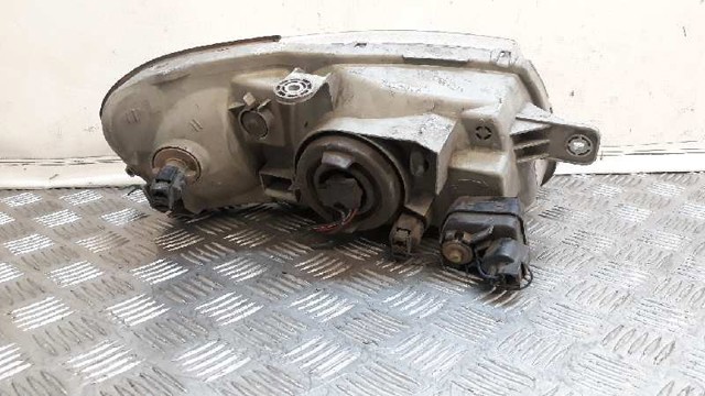 9211025020 Левая фара купить Чернигов