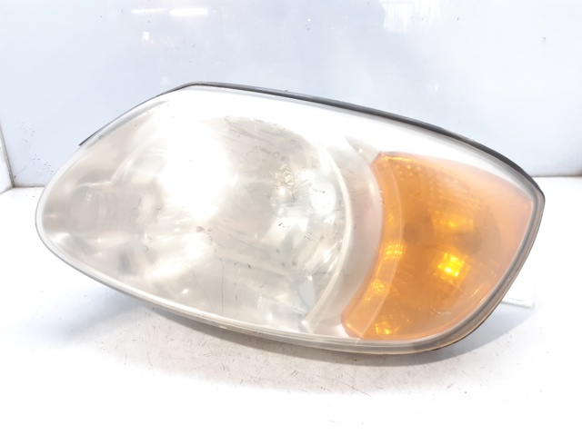 Luz esquerda 9211025533 Hyundai/Kia