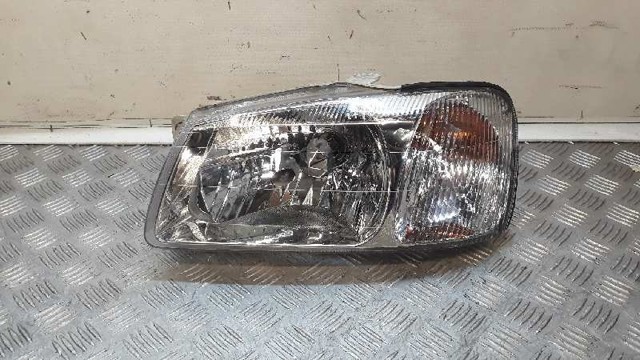 9211025533 HYUNDAI Левая фара купить в Тернополь