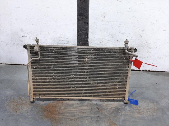 Condensador / radiador  aire acondicionado para nissan terrano ii 2.7 tdi 4wd td27ti 921107F700