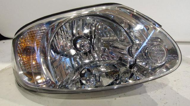 HYUNDAI 9212025020 Правая фара в наличии Николаев