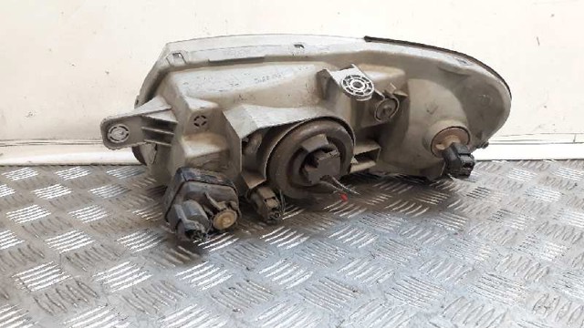 HYUNDAI 9212025020 Правая фара в наличии Винница