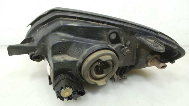 HYUNDAI 9212025533 Правая фара в наличии Ужгород