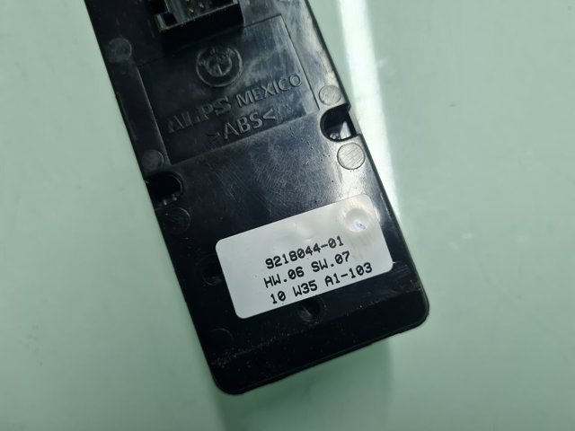 9218044 BMW Кнопочный блок управления стеклоподъемником передний левый купить в Харьков