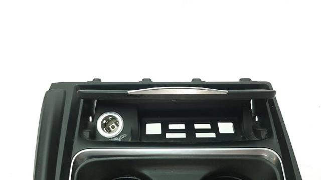 9218925 BMW Накладка декоративная центральной консоли купить в Винница