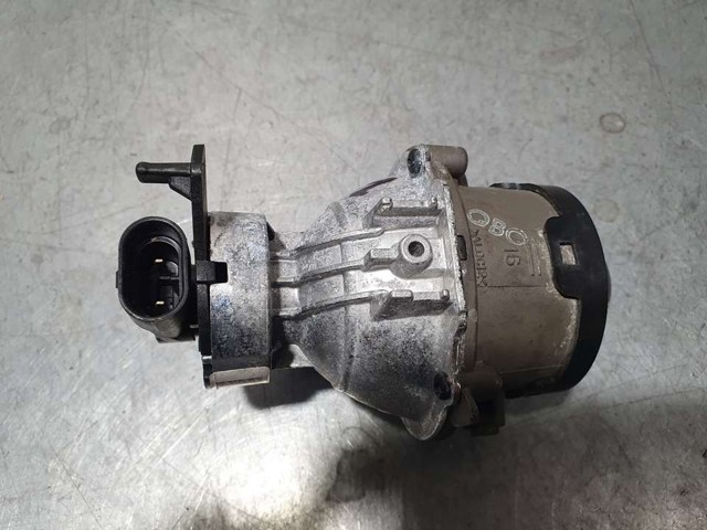 HYUNDAI 922012D9 в наличии Черновцы