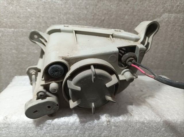 HYUNDAI 9220217600 Фара противотуманная правая в наличии Львов