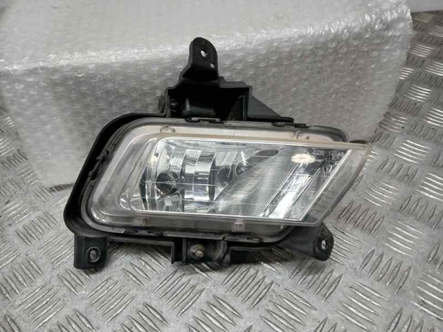 HYUNDAI 922021H070 Фара противотуманная правая в наличии Винница