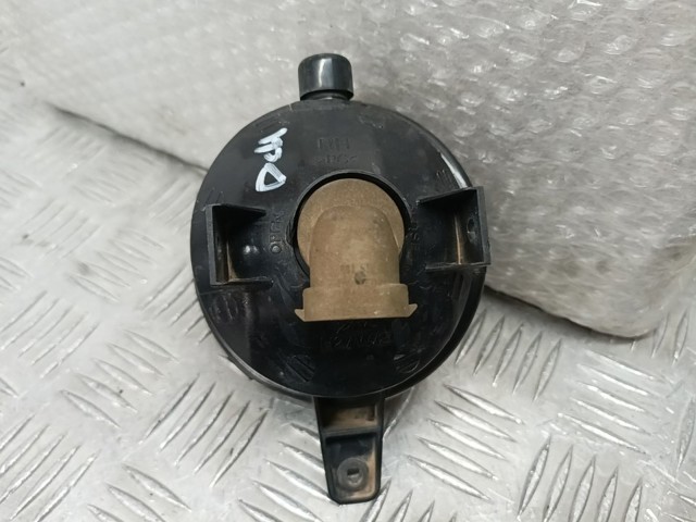 HYUNDAI 922023E500 Фара противотуманная правая в наличии Ирпень