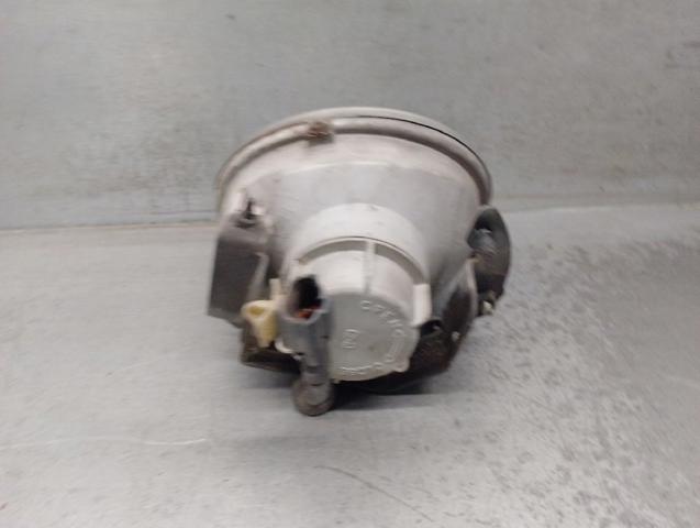 HYUNDAI 922024A000 Фара противотуманная правая в наличии Киев