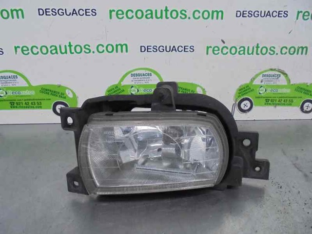 Luzes de nevoeiro direitas 922024D000 Hyundai/Kia