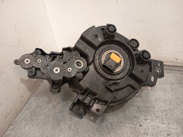 HYUNDAI 92202B2500 Фара противотуманная правая в наличии Киев