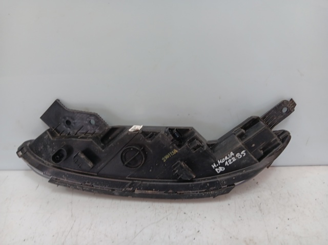 92208J9500 HYUNDAI Фара дневного света правая купить в Черновцы