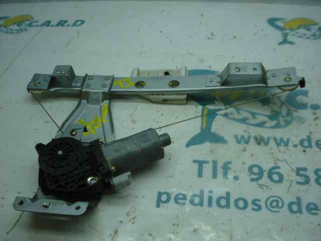 Mecanismo de acionamento de vidro da porta traseira esquerda 922372 Peugeot/Citroen