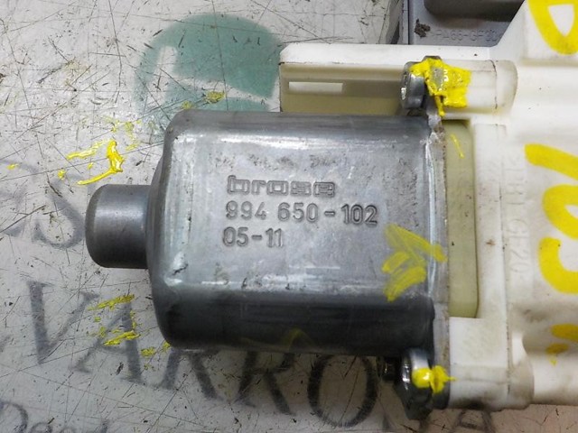 922492 Мотор стеклоподъемника двери задней правой купить Украина