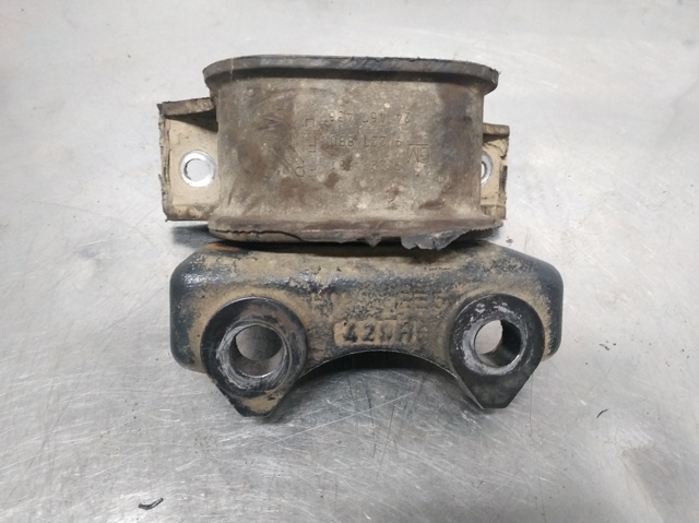 9227880 OPEL Подушка (опора) двигателя правая купить в Ровно
