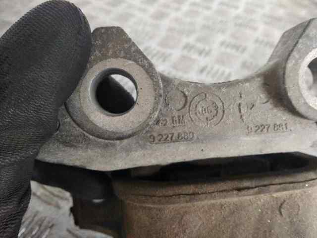 OPEL 9227880 Подушка (опора) двигателя правая в наличии Запорожье