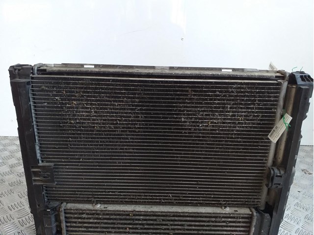 Condensador / radiador de ar condicionado para BMW 3 318 d m47n204d4 9229021