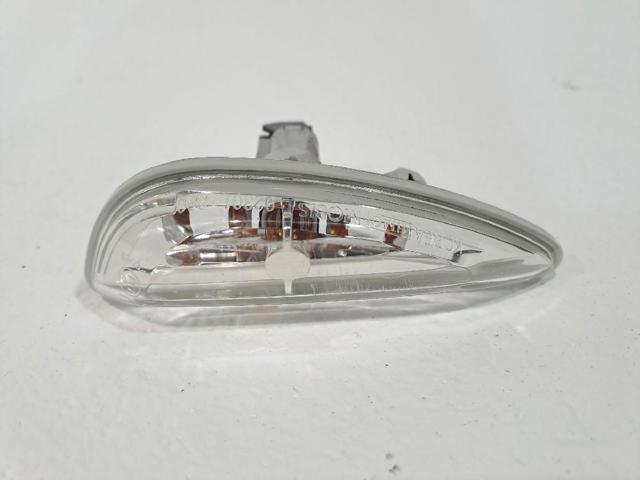 Luz intermitente no pára-lama esquerdo 923012S000 Hyundai/Kia