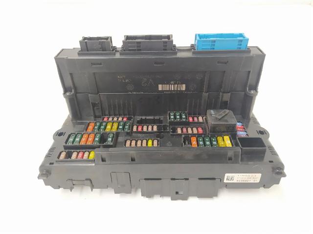 9234421 BMW Блок предохранителей купить в Киев