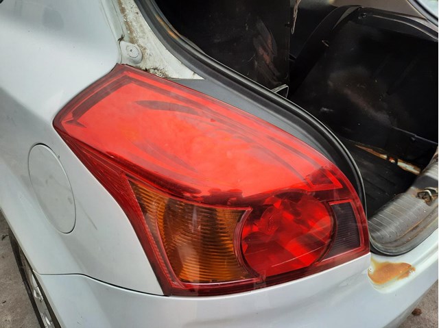 Lanterna traseira esquerda 924011H500 Hyundai/Kia