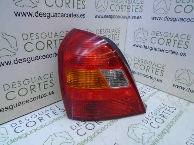 Lanterna traseira esquerda 924012D010 Hyundai/Kia