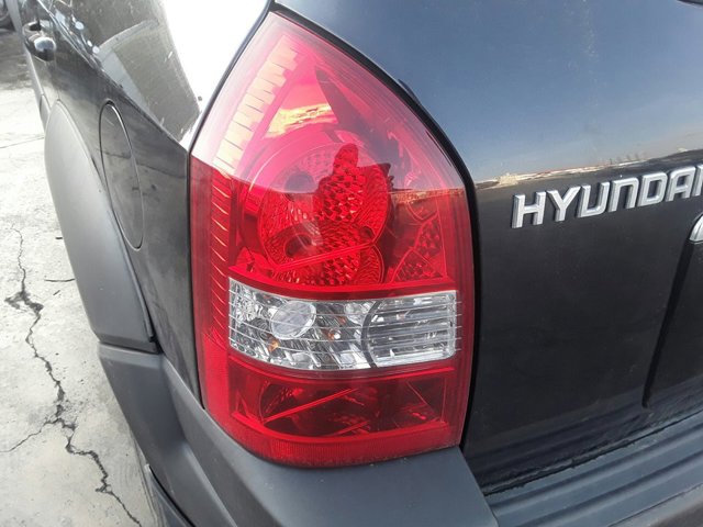 Luz traseira esquerda para hyundai tucson 2.0 g4gc 924012E010