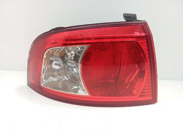 HYUNDAI 924013C110 Фонарь задний левый внешний в наличии Житомир