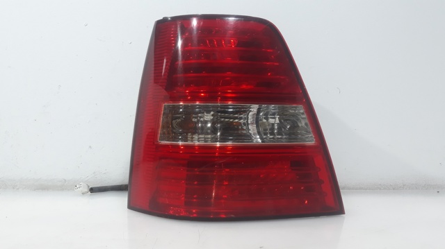 Lanterna traseira esquerda 924013E010 Hyundai/Kia