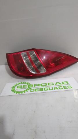 HYUNDAI 924022R000 Фонарь задний правый верхний в наличии Каменское